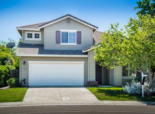 2216 Rockwell Dr, Davis, CA 95618