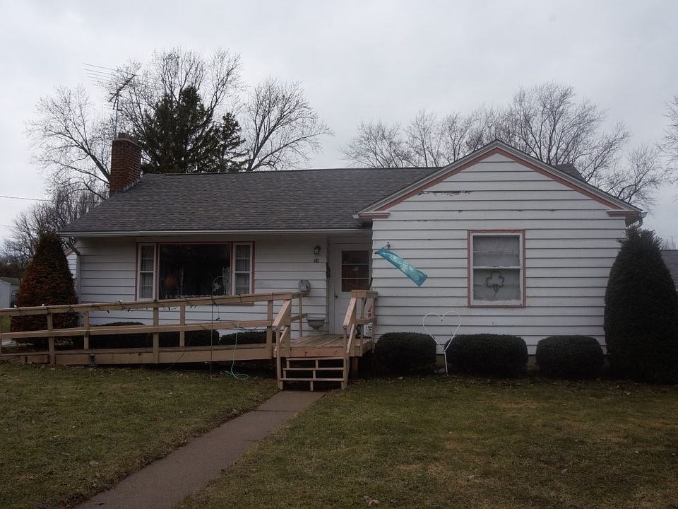 16 Grand Ave, Neillsville, WI 54456 Zillow