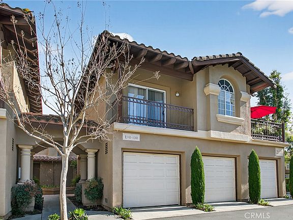 2nd image of 98 Pasto Rico