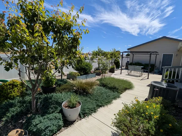 1101 E Umptanum Rd Unit 1023, Ellensburg, WA 98926