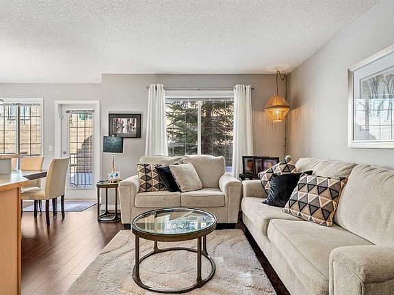 4th image of 18 S Hidden Creek Rise NW