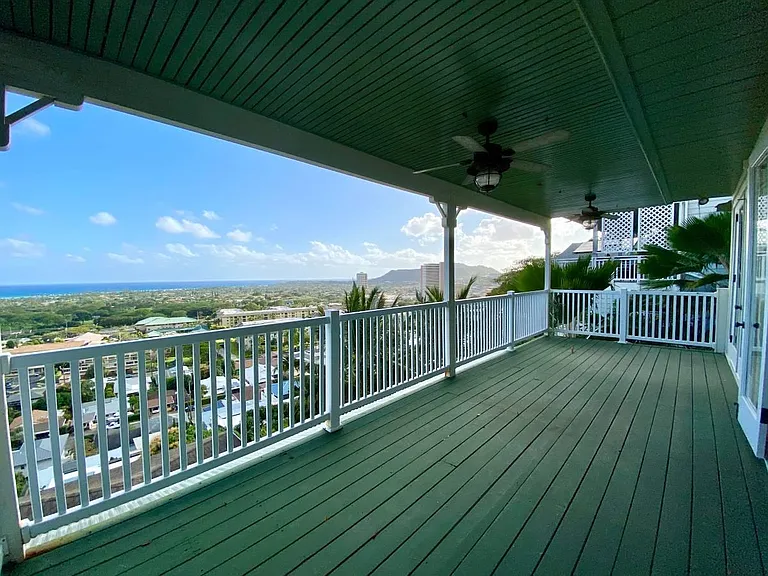 1512 Halekoa Dr #B — Photo 22