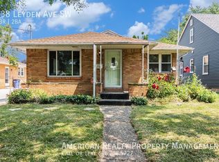 238 Leyden Ave SW, Grand Rapids, MI 49504