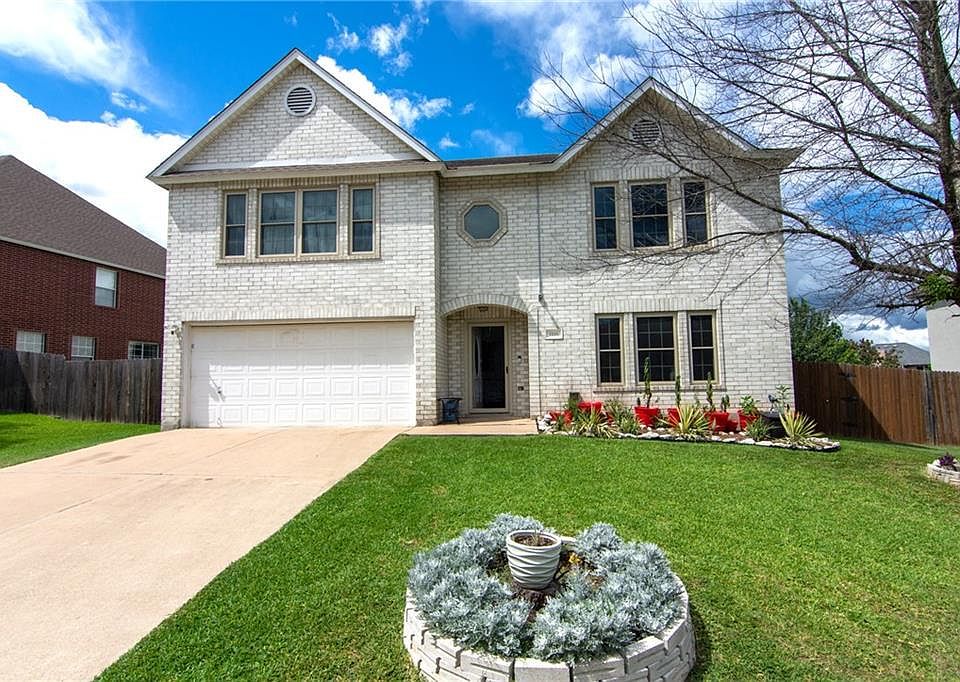 1st image of 1116 Mason Bend Dr