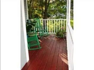 28 Pinebrook Rd, Nashua, NH 03062