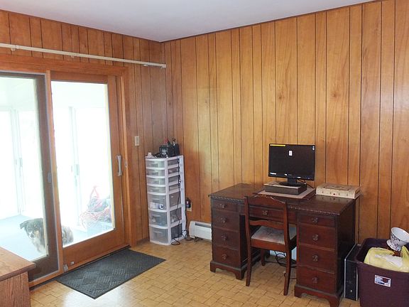 Office / rec room off kitche