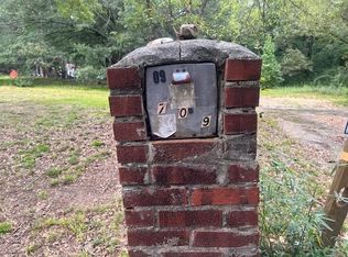 709 Ridge Ave, Stone Mountain, GA 30083