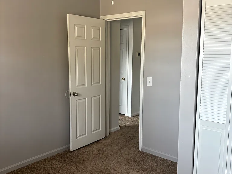 901 Hargrove Rd #13C — Photo 8