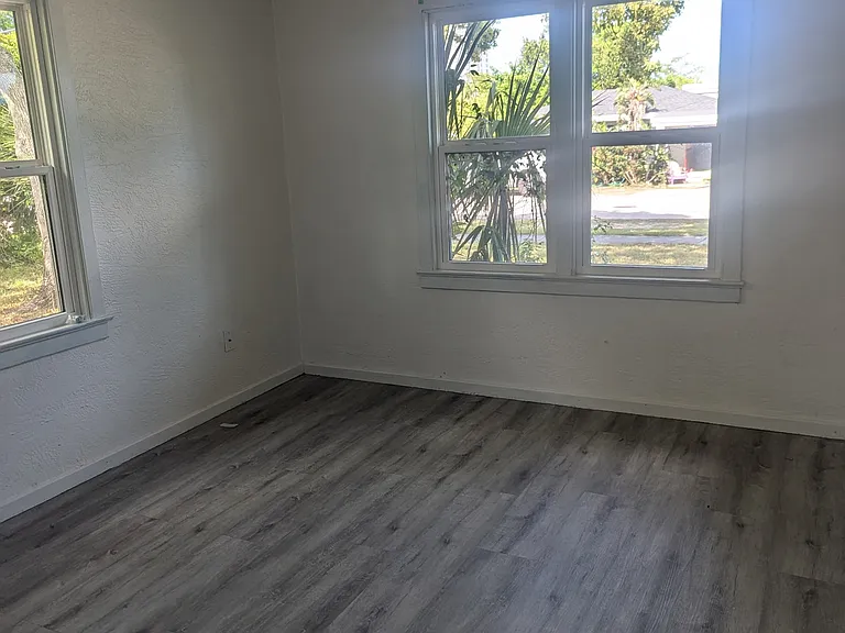 152 Daytona Ave #152 — Photo 6