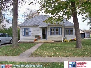 319 S Main St, Beaver Crossing, NE 68313