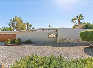 2325 E Rogers Rd, Palm Springs, CA 92262