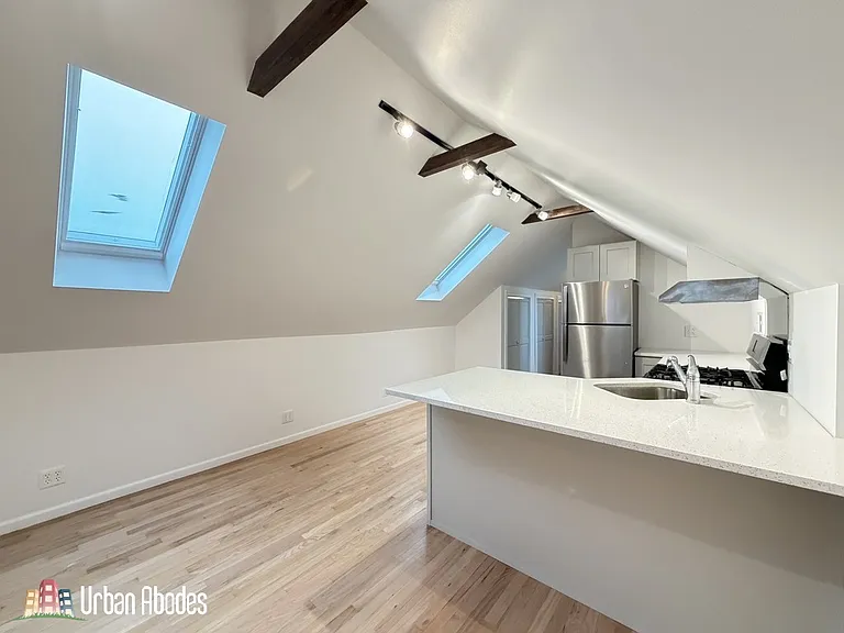 1401 N Bosworth Ave #4AC — Photo 7