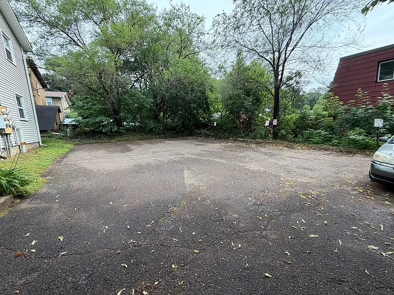 609 Mount Nemo Ave — Photo 10