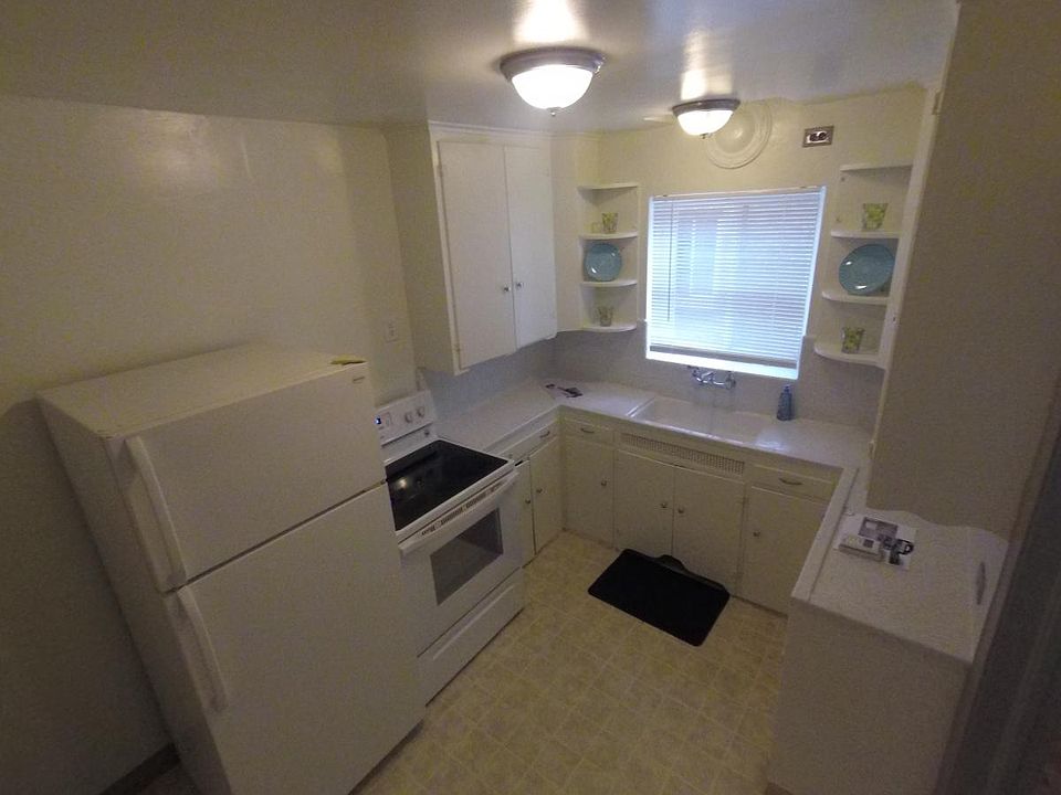 1st image of 1115 Colorado Blvd APT 5