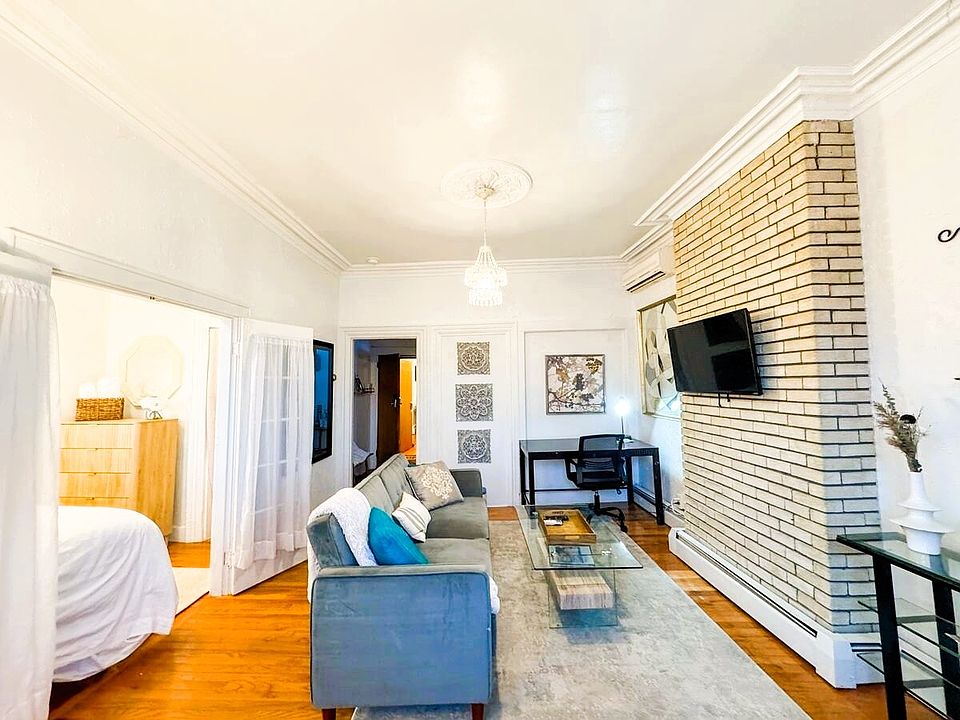 1st image of 282 Washington St APT 3