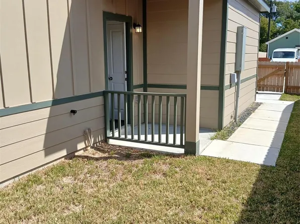 6426 Calhoun Rd, Houston, TX 77021