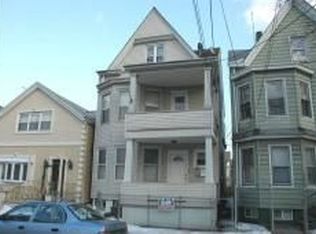 427 E 21st St, Paterson, NJ 07513