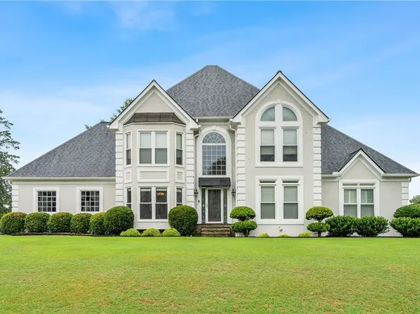 2338 Walker Dr, Lawrenceville, GA 30043