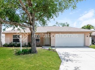 2803 95th St E, Palmetto, FL 34221