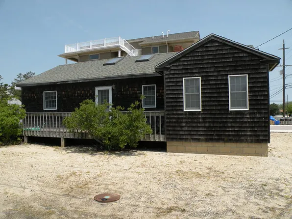 301 Jefferis Ave, Beach Haven, NJ 08008