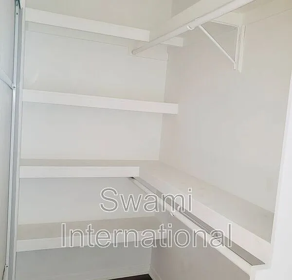 5010 S Figueroa St — Photo 11