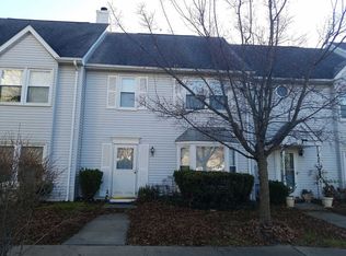 19 Liberty Pl, Jackson, NJ 08527