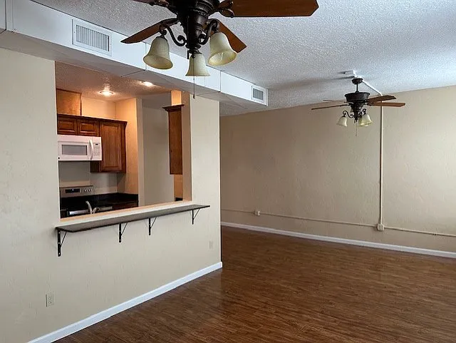 195 N 2 W #3C — Photo 6