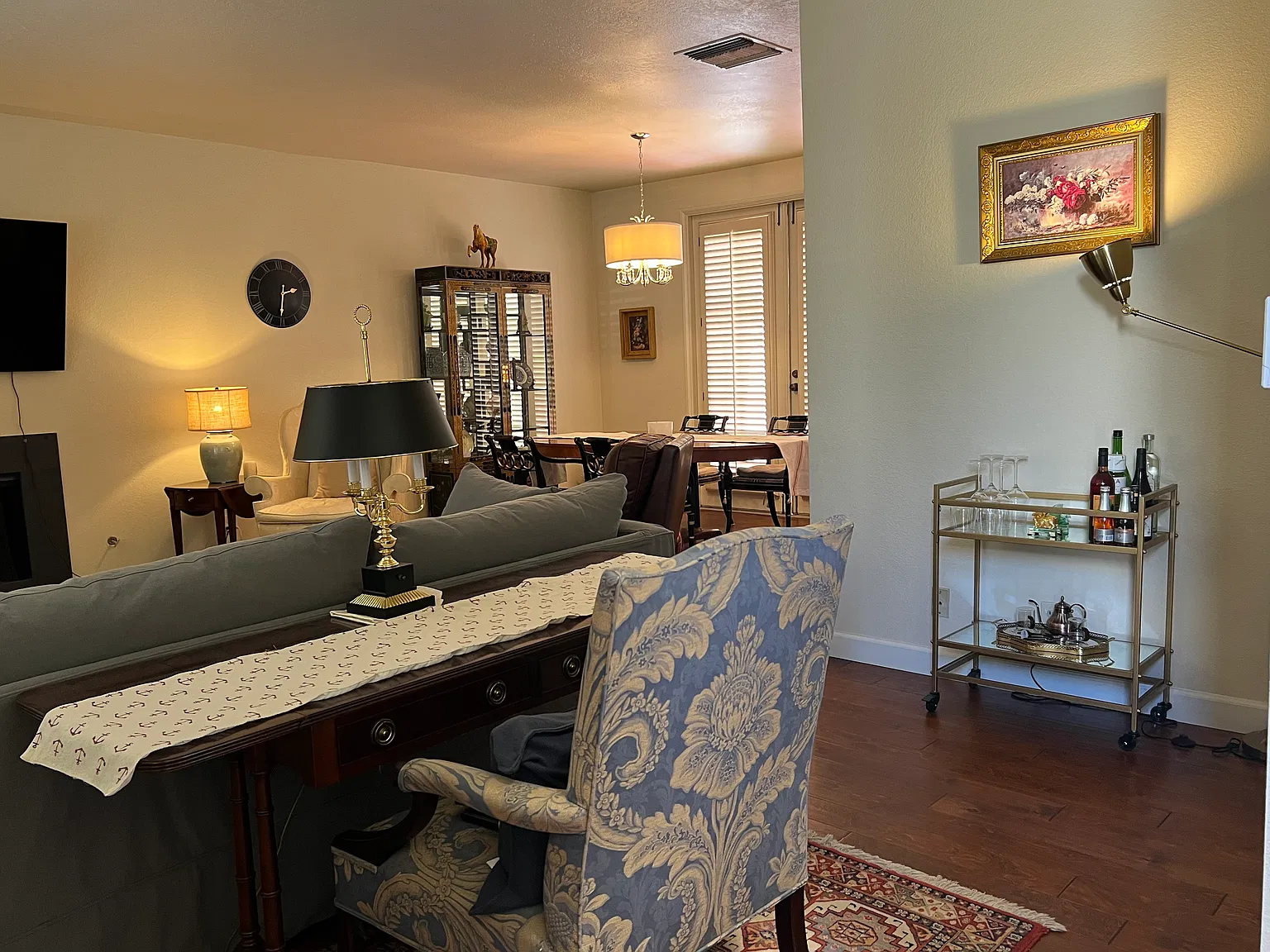 2 bed, 2.5 bath, 2006 sqft, $4,380 — Photo 4