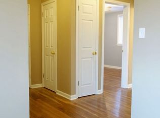 4108 40th St APT 101, Brentwood, MD 20722
