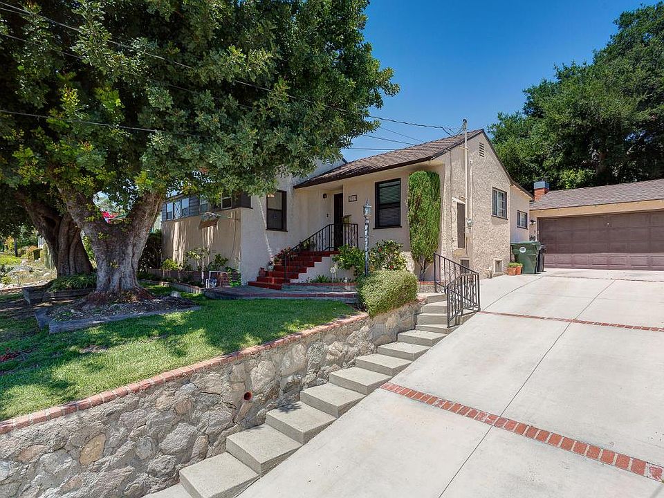 1st image of 2919 Santa Carlotta St