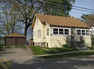 52 Short St, Pontiac, MI 48342