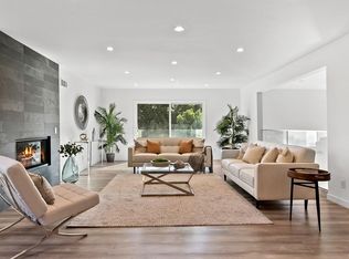 3763 Prestwick Dr, Los Angeles, CA 90027