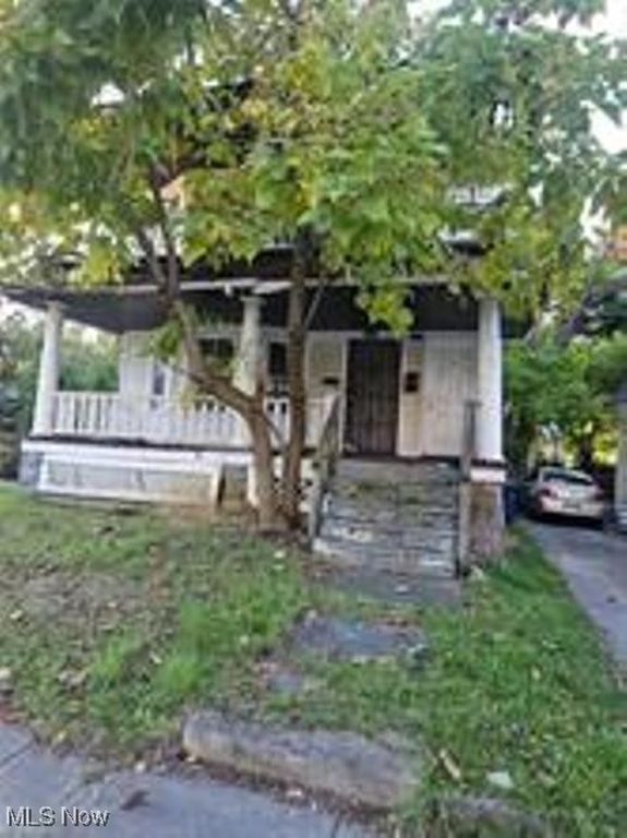Real estate listing image