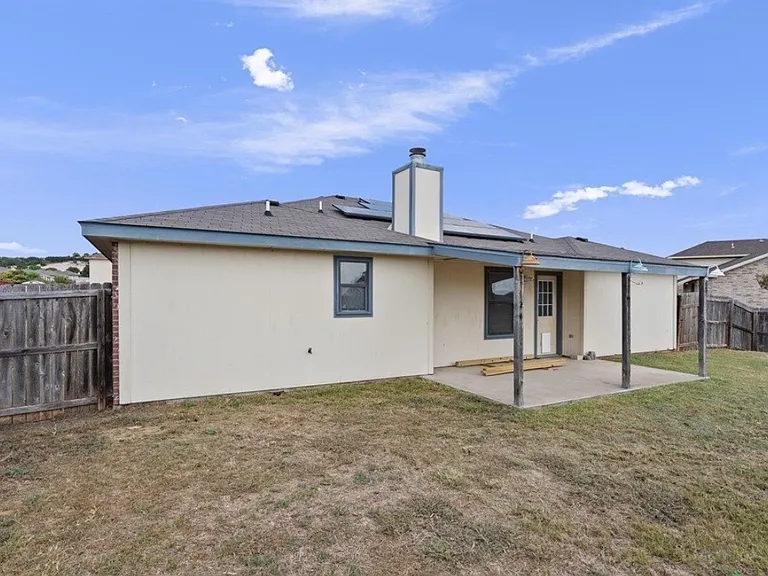 1205 Marlee Cir — Photo 12