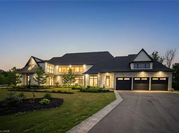 2 River Rd, Brant, ON N3R 0C1