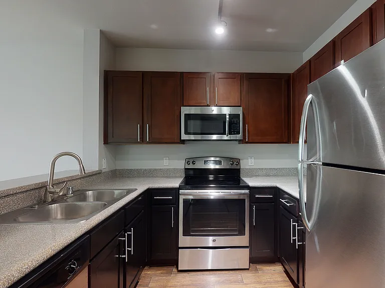The District At Cypress Waters - Parson's Green — Photo 249
