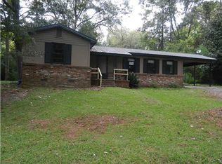 200 Grange Hall Rd, Vicksburg, MS 39180