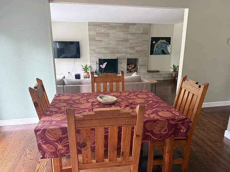 4556 Apple Way — Photo 7