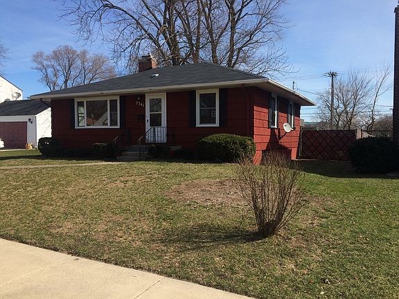 2nd image of 7341 Woodmar Ave