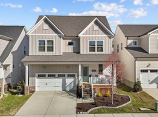 320 Tumbling River Dr, Wendell, NC 27591