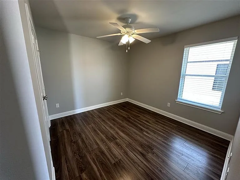 10746 County Road 169 — Photo 6