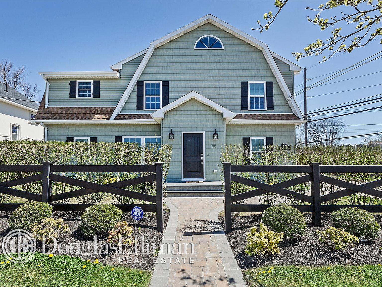 129 River Ave, Patchogue, NY 11772 Zillow