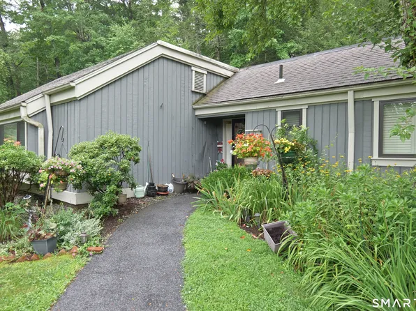 345 Heritage Village #A, Southbury, CT 06488
