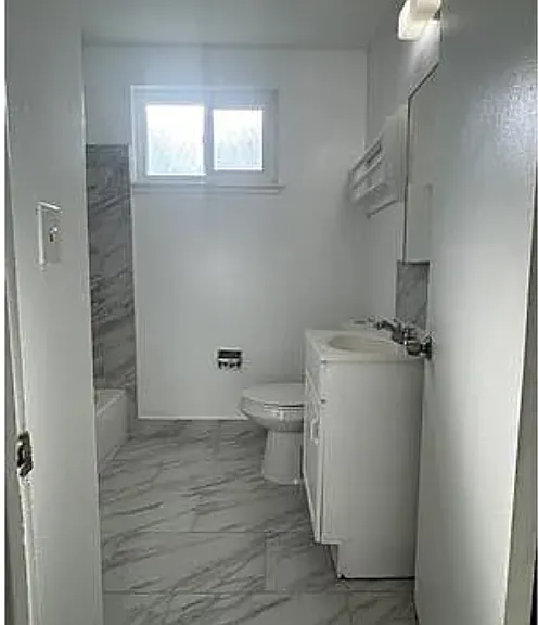 201 Alexander Ave #4 — Photo 5