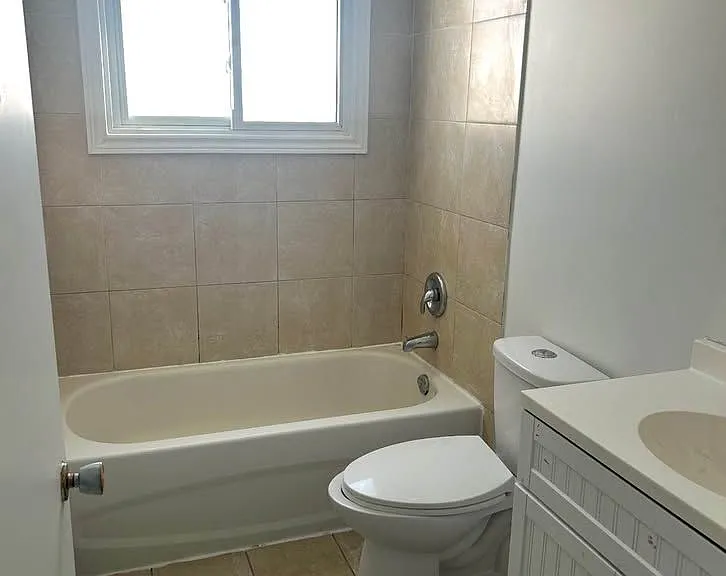 490 Stewart St #2 — Photo 7