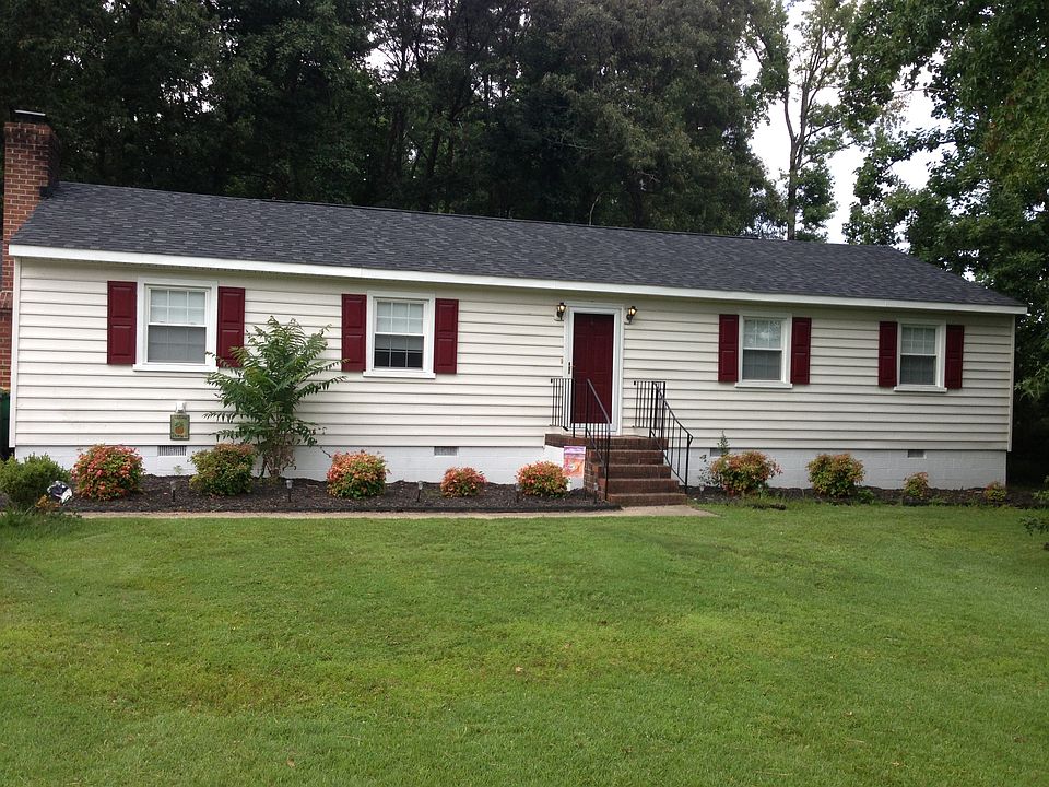 1st image of 3905 Robin Hood Dr