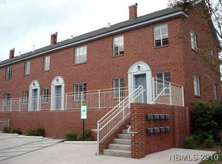 113 Pollock St, New Bern, NC 28560