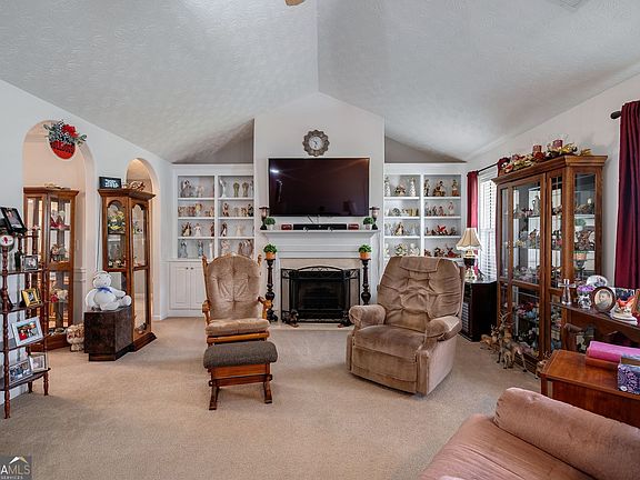 2nd image of 1415 Blanding Way