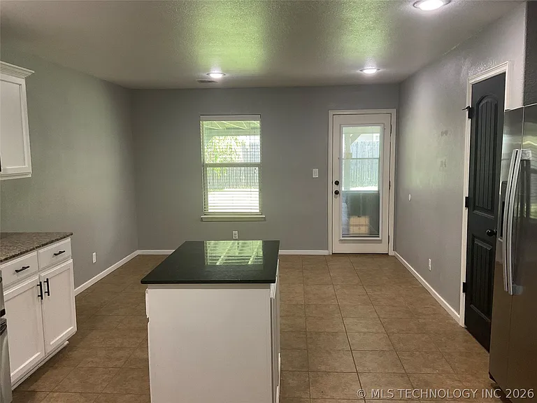 15117 E 108th St N — Photo 5