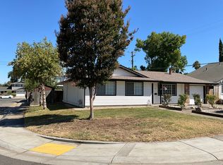 9117 Vancouver Dr, Sacramento, CA 95826